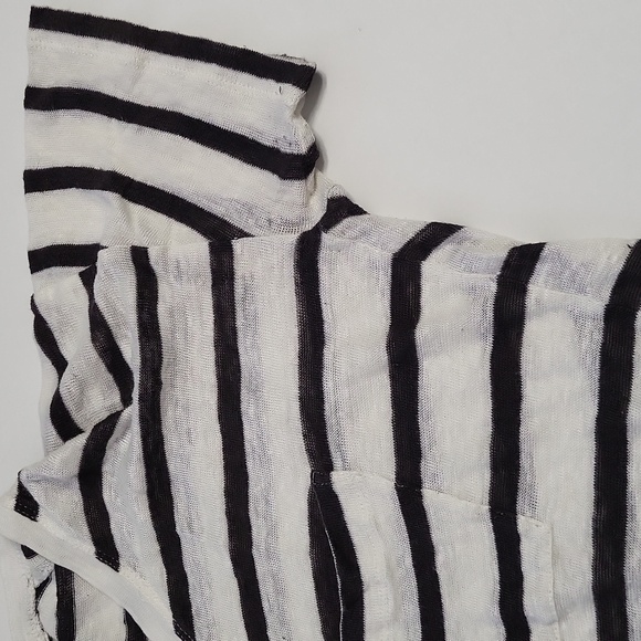 Burberry Brit Women's Tshirt Size Medium - Picture 15 of 16